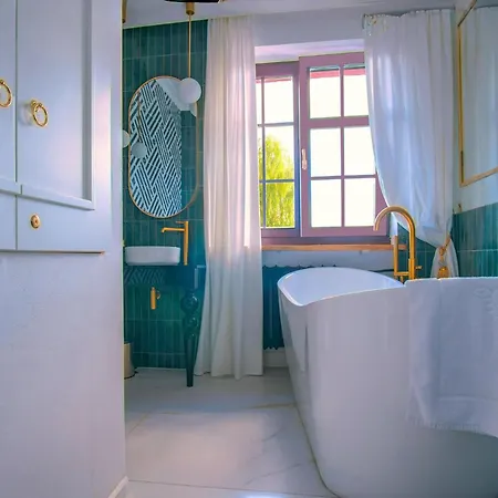 Motlawa - Old Town & River Viev, Fast Wifi Apartment *